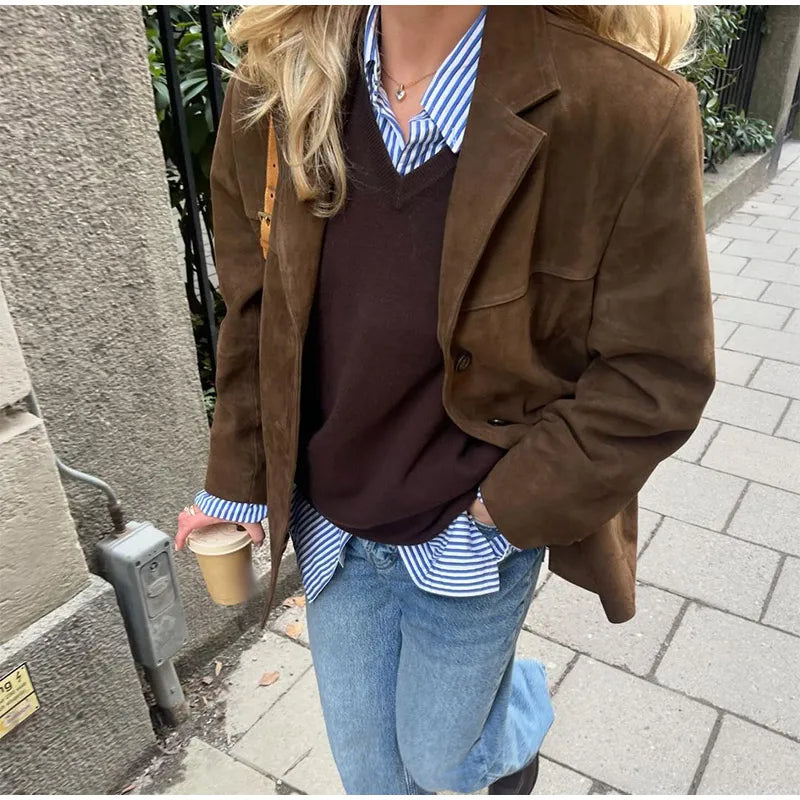 JULI | ÉLÉGANTE VESTE EN SUEDE MARRON