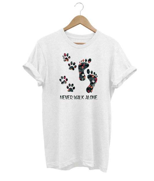 Paws | Never Walk Alone  T-shirt - Atelier Celeste Paris